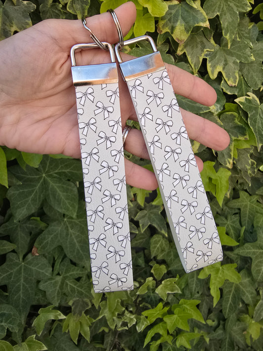 Beige Bows Key Fob