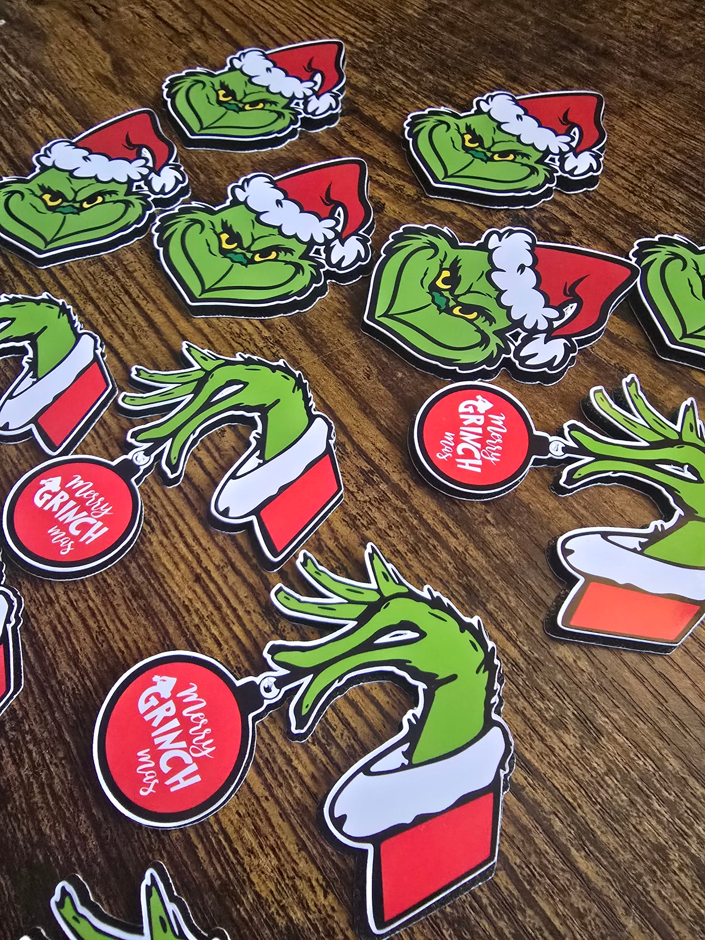 Grinch Cupcake Toppers